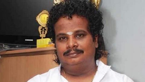 கார் விபத்தில் இசையமைப்பாளர் மரணம்