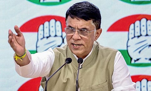 டெல்லியில் நடந்த செய்தியாளர் சந்திப்பில்  ஊடகப் பிரிவு தலைவர் பவன் கேரா