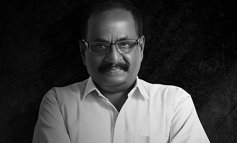 நடிகர் மாரிமுத்துவின் உடல் தகனம்: சொந்த ஊரில் பொதுமக்கள் அஞ்சலி