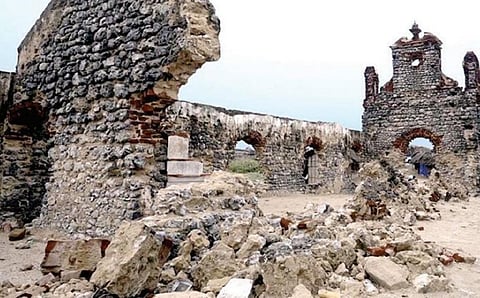 58 ஆண்டுகளுக்கு முன்பு தனுஷ்கோடியில் புயலால் சேதமடைந்த கட்டிடங்களை புனரமைக்க திட்டம்