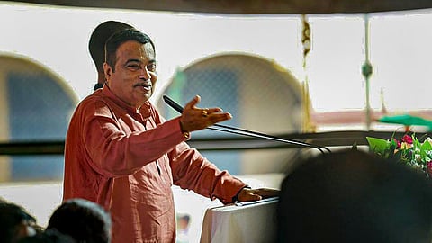 மத்திய அமைச்சர் நிதின் கட்கரி