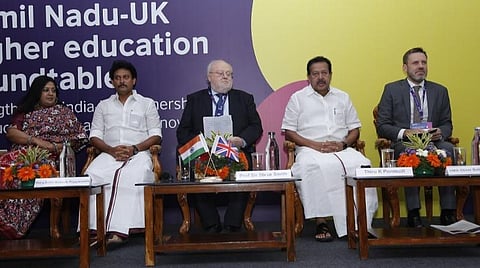 இங்கிலாந்து - தமிழக கல்வி நிறுவனங்கள் மாணவர்கள், ஆசிரியர்கள் பரிமாற்ற ஒப்பந்தம்