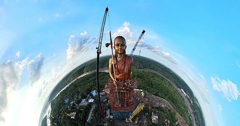 மத்தியப் பிரதேசத்தில் ஆதிசங்கரருக்கு 108 அடி உயர பிரம்மாண்ட சிலை - முதல்வர் சிவ்ராஜ் சிங் திறந்துவைத்தார்