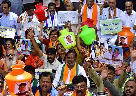 பெங்களூருவில் கன்னட அமைப்பினர் போராட்டம்: தமிழர் வசிக்கும் பகுதிகளுக்கு போலீஸ் பாதுகாப்பு