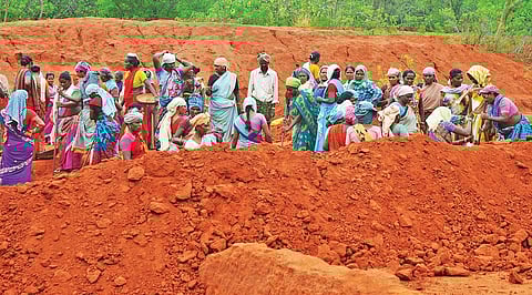 100 நாள் வேலை: பணியிடத்தில் ஆண் பணியாளர்களை தவிர்க்க கள்ளக்குறிச்சியில் திட்டம்?