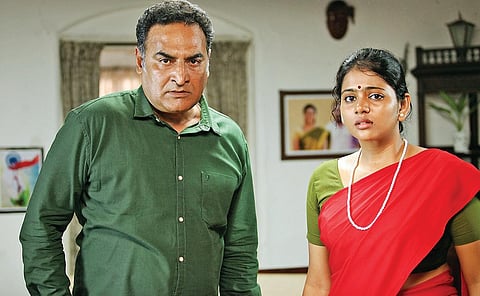 இயக்குநரின் குரல்: சட்டம் முடக்கப்படும்போது...