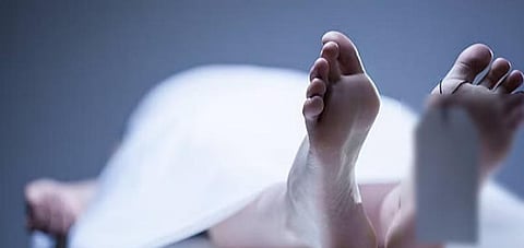 உளுந்தூர்பேட்டை அருகே 2 குழந்தைகளுடன் பெண் தீயில் கருகி உயிரிழப்பு: காப்பாற்ற சென்ற பெண்ணின் தந்தையும் மரணம்