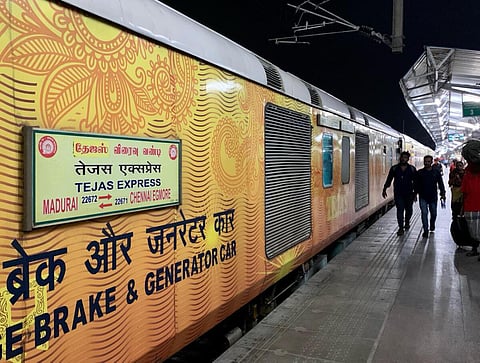 புதிய கால அட்டவணை - தெற்கு ரயில்வே வெளியீடு