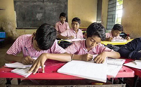 தோற்பதும் சுகமே...