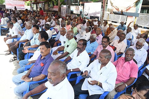 அகவிலைப்படியை உயர்த்தி வழங்க கோரி போக்குவரத்து துறை அமைச்சருக்கு ஓய்வூதியர்கள் கடிதம் அனுப்பி உள்ளனர்