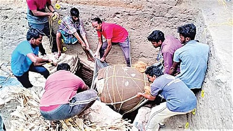உலகை வியக்க வைக்கும் கொற்கை அகழாய்வு: கிளியோபட்ராவின் கிரீடத்தை அலங்கரித்த நம்மஊர் முத்துக்கள்