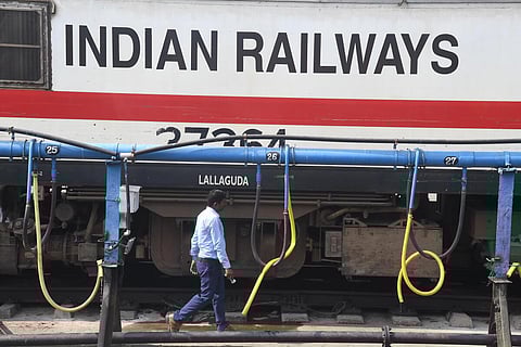 ரயில்வே ஊழியர்களுக்கு 78 நாட்கள் ஊதியம் தீபாவளி போனஸ்: மத்திய அரசு ஒப்புதல்