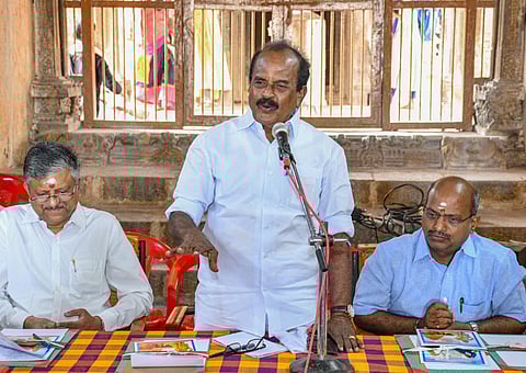 சதய விழாக் குழுத் தலைவர் து.செல்வம்