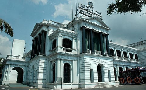 தமிழகத்தில் 5 ஐபிஎஸ் அதிகாரிகள் பணியிட மாற்றம்