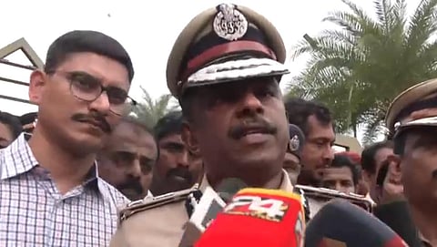 செய்தியாளர்களைச் சந்தித்த கேரள சட்டம் ஒழுங்கு ஏடிஜிபி அஜித் குமார்