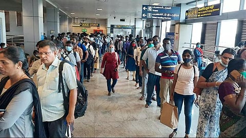 மெட்ரோ ரயில்களில் அக்டோபரில் 85.50 லட்சம் பேர் பயணம்