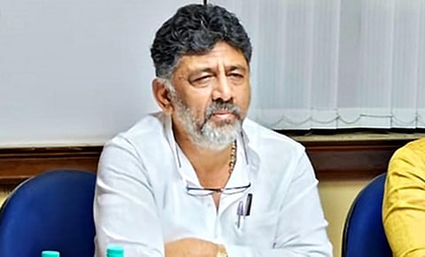 காவிரி விவகாரம் தொடர்பாக கர்நாடக சட்ட நிபுணர்களுடன் டி.கே.சிவகுமார் ஆலோசனை