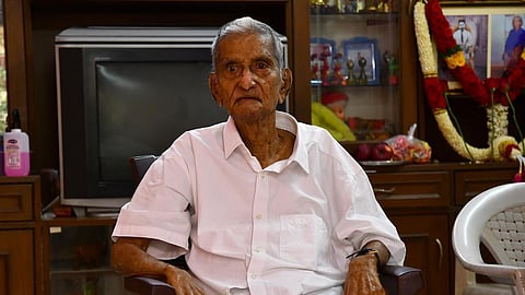 கம்யூனிஸ்ட் இயக்க மூத்த தலைவர் சங்கரய்யா உடல்நல குறைவால் மருத்துவமனையில் அனுமதி