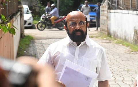 கூட்டுறவு வங்கிப் பணம் மோசடி - கேரள கம்யூனிஸ்ட் முன்னாள் தலைவரை விசாரிக்க அமலாக்கத் துறைக்கு 2 நாள் அனுமதி