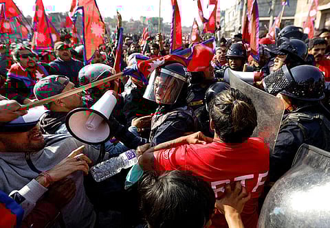 மீண்டும் மன்னர் ஆட்சி கோரி போராட்டம் - பாதுகாப்பை பலப்படுத்தியது நேபாள அரசு