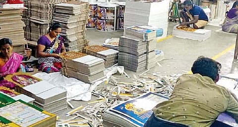 மக்களவைத் தேர்தலால் 2024 காலண்டர் ஆர்டர்கள் அதிகரிப்பு @ சிவகாசி