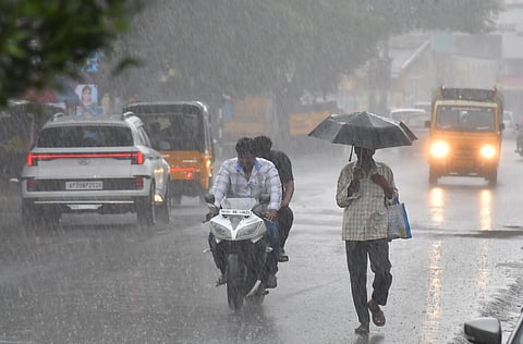 டிச.4-ல் சென்னை, செங்கை, திருவள்ளூர், காஞ்சிபுரம் பள்ளி, கல்லூரிகளுக்கு மழை விடுமுறை