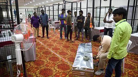 மத்திய பிரதேசம், ராஜஸ்தான், சத்தீஸ்கர், தெலங்கானா தேர்தல்: வாக்கு எண்ணிக்கை தொடங்கியது