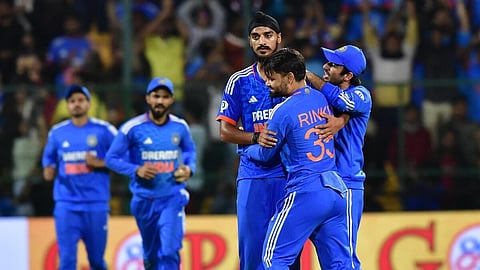 கடைசி ஓவரை வீசுவதற்கு சூர்யகுமார் யாதவ் தைரியம் அளித்தார்: மனம் திறக்கும் அர்ஷ்தீப் சிங்