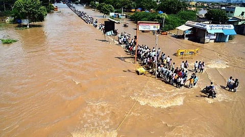 பெருவெள்ளத்தின் அறிவியலும் அரசியல் பொருளாதாரமும்