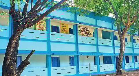 அறிவியல் பூங்கா, இ-நூலகம் வசதிகளுடன் புதுப்பொலிவு பெற்ற அம்பேத்கர் அரசு மேல்நிலைப் பள்ளி @ புதுச்சேரி கிராமம்