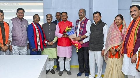 சத்தீஸ்கர் அமைச்சரவை விரிவாக்கம்: முதல் முறை எம்எல்ஏ.க்கள் 3 பேர் உட்பட 9 பேர் பதவியேற்பு