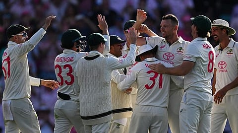 சிட்னி டெஸ்ட் கிரிக்கெட் போட்டி: 2-வது இன்னிங்ஸில் பாகிஸ்தான் 115 ரன்களுக்கு ஆட்டமிழப்பு