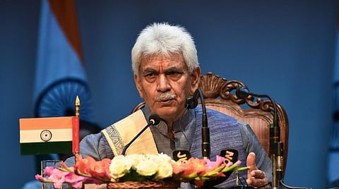 3 பேர் உயிரிழந்த விவகாரம்: குற்றம் செய்தவர்கள் தப்ப முடியாது - காஷ்மீர் ஆளுநர் சின்ஹா உறுதி