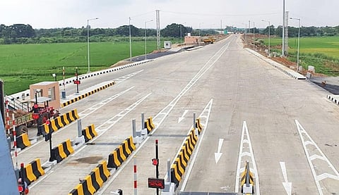 சிதம்பரம் - திருச்சி தேசிய நெடுஞ்சாலை பயன்பாட்டுக்கு வந்தது - 4 மாவட்ட சுற்றுலா தலங்களுக்கு எளிதில் செல்லலாம்!