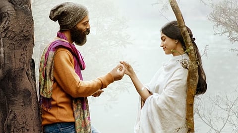 திரைப் பார்வை | ஸ்வாதி முத்தின மளெ ஹனிய (கன்னடம்) ஆளற்ற காட்டில் எரியும் நிலவு