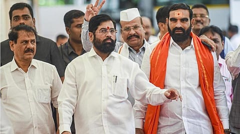 மகாராஷ்டிரம்: கட்சித் தாவலுக்கு முற்றுப்புள்ளி எப்போது?