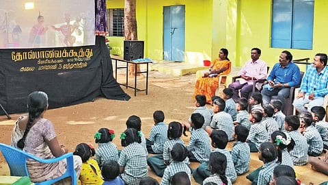 அழிவின் விளிம்பில் உள்ள தோல்பாவைக் கூத்துக் கலை - நிகழ்ச்சிக்கு வாய்ப்பளிக்கக் கோரும் கலைஞர்கள்