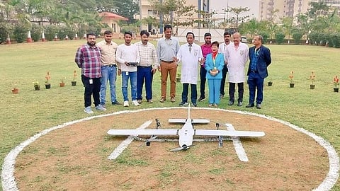 நாட்டிலேயே முதல் முறையாக ட்ரோன் மூலம் ரத்தம் அனுப்பிய ஒடிசா எய்ம்ஸ் மருத்துவமனை