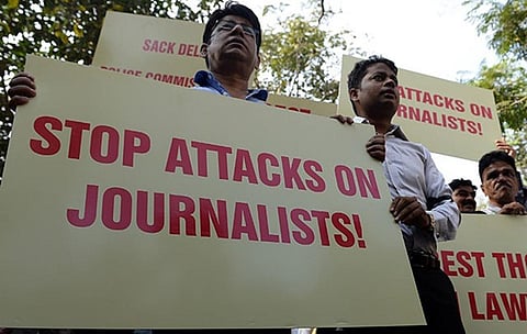 பத்திரிகையாளர்களின் பாதுகாப்பு உறுதி செய்யப்பட வேண்டும்