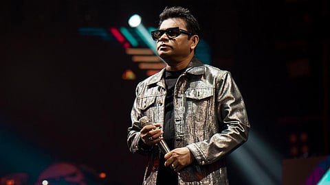 ‘ஏஐ மூலம் மறைந்த பாடகர்களின் குரலை பயன்படுத்த குடும்பத்தினரிடம் அனுமதி பெற்றோம்’ - ஏ.ஆர்.ரஹ்மான்