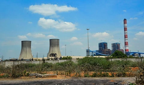 கார்பன் வெளியேற்றத்தை ஈடுகட்ட என்எல்சி நடவடிக்கை: மத்திய அரசு தகவல்