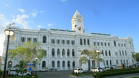 சென்னையில் அனுமதியின்றி கட்டப்படும் கட்டுமானங்களுக்கு எதிராக எடுக்கப்பட்ட நடவடிக்கை என்ன? - உயர் நீதிமன்றம்