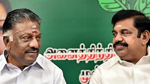 “சுயநலத்துக்காக திமுகவிடம் சரணாகதி அடைந்துவிட்டார் பழனிசாமி” - ஓபிஎஸ் கண்டனம்