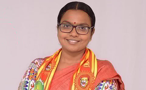 மு.கார்த்திகா