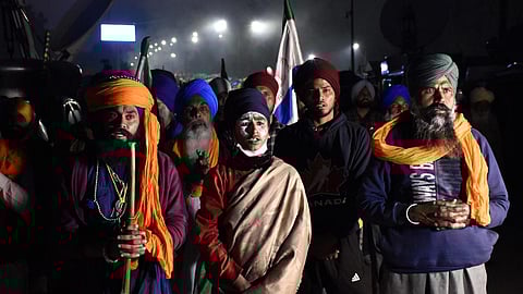 டெல்லி சலோ போராட்டத்தில் வன்முறை: கருப்பு தினம் கடைபிடிக்கும் விவசாயிகள் சங்கம்