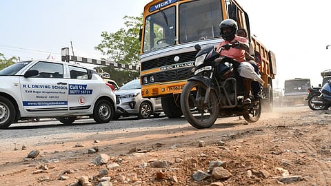 மதுரையில் பிரதமர் மோடி காரில் செல்லும் பழங்காநத்தம் - பசுமலை சாலைக்கு ‘விடிவு’ பிறக்குமா?
