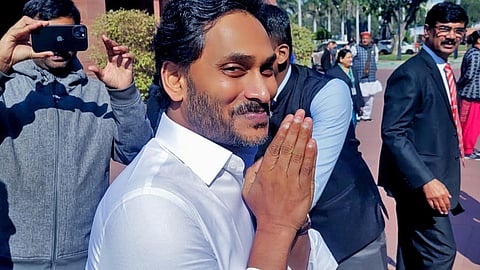 ஆந்திராவில் பாலாற்றின் குறுக்கே புதிய தடுப்பணை: முதல்வர் ஜெகன்மோகன் ரெட்டி இன்று அடிக்கல் நாட்டுகிறார்