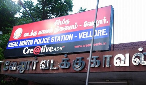 வியாபாரிகளிடம் நிதி கேட்டு மிரட்டிய வேலூர் பாஜக நிர்வாகி மீது வழக்கு