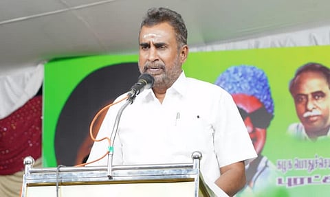 “பாஜகவில் சேருவதாக பொய் தகவல் பரப்புகின்றனர்!” - எஸ்.பி.வேலுமணி ஆவேசம்