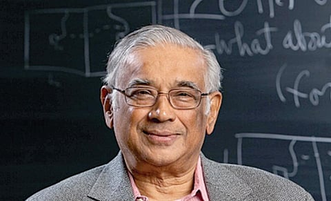 கணித நோபல் பரிசு வென்ற தமிழரை தெரியுமா? | உலக கணித நாள்